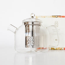 Load image into Gallery viewer, Bestow Tea Pot
